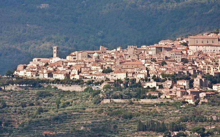 Appartamento Il Loggiato Cortona Eksteriør bilde