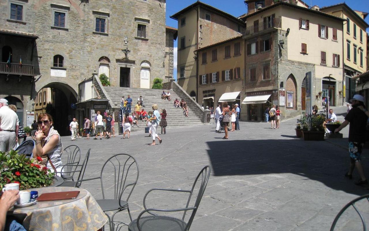 Appartamento Il Loggiato Cortona Eksteriør bilde